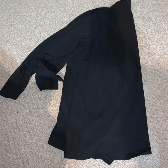 Notch Detailed Oversized Blazer - Picture 5 of 6